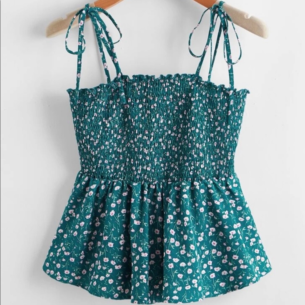 Brand new floral top